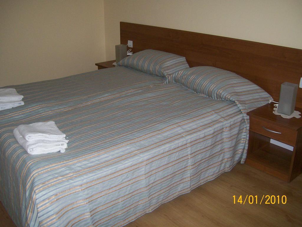 Hera Guest House Ciflic Cameră foto