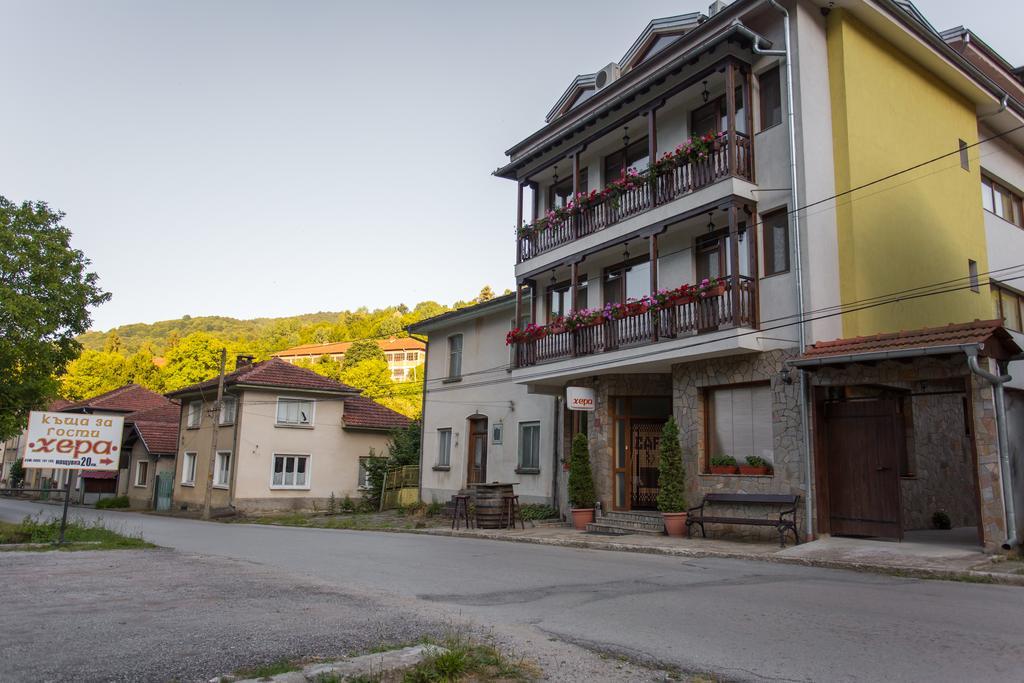 Hera Guest House Ciflic Exterior foto