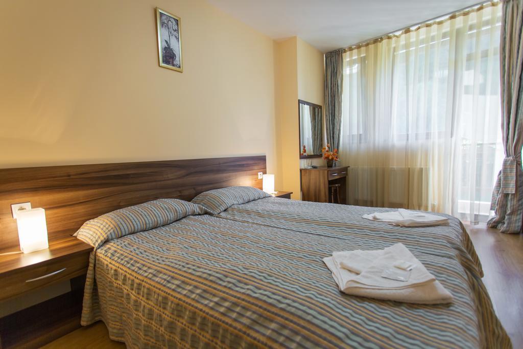 Hera Guest House Ciflic Exterior foto